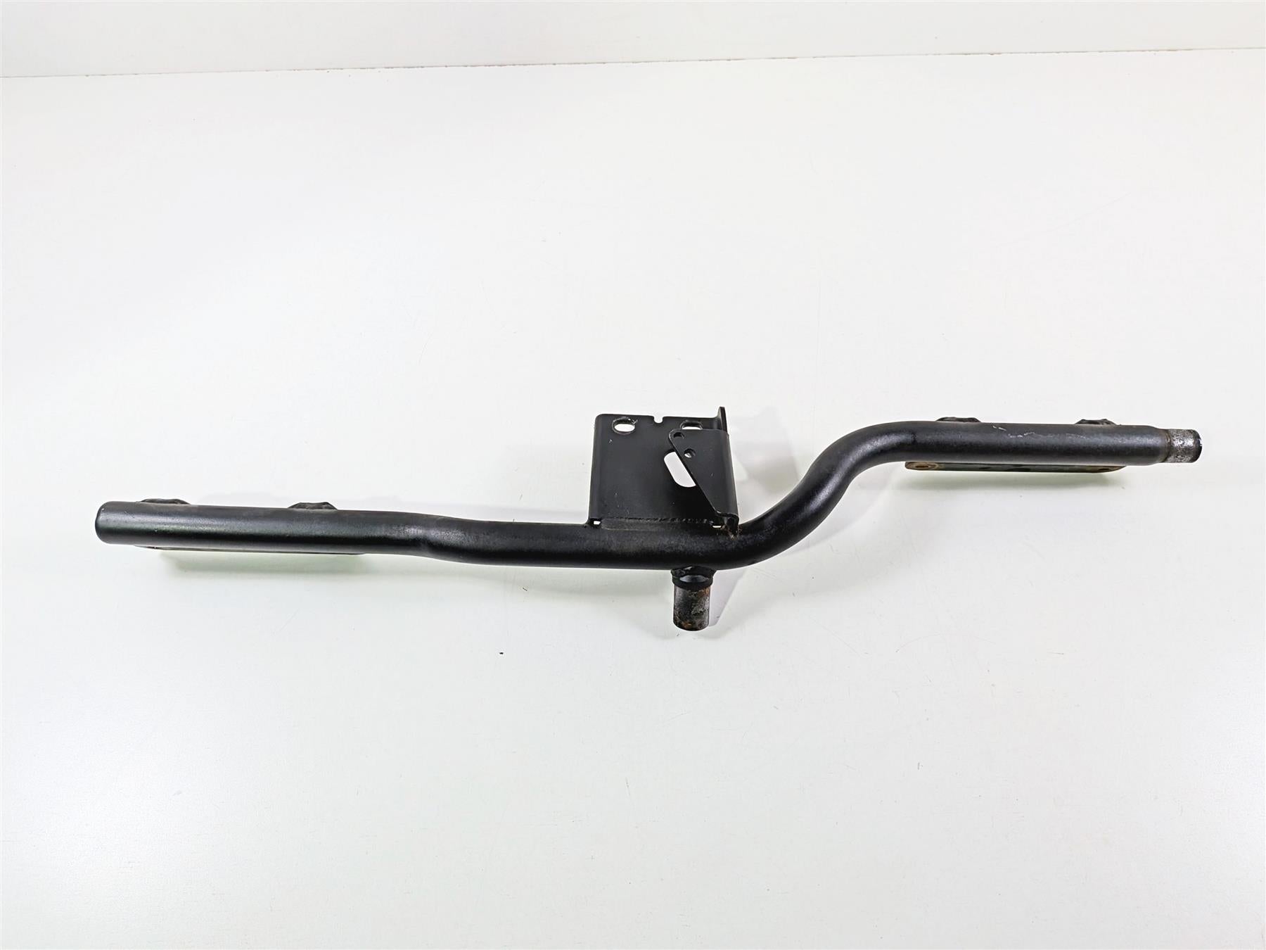 2014 Harley FXSB Softail Breakout Stock Exhaust Header Pipe Mount 66773-10-Mototech271