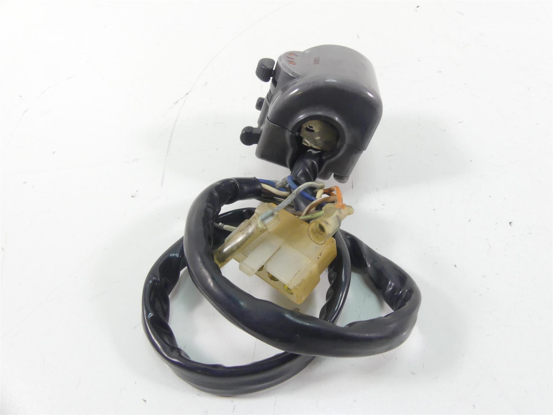 1977 Honda CB750 A Four Hondamatic Left Hand Control Switch 35200-393-771 {{ shop.shopifyCountryName }} - Mototech271