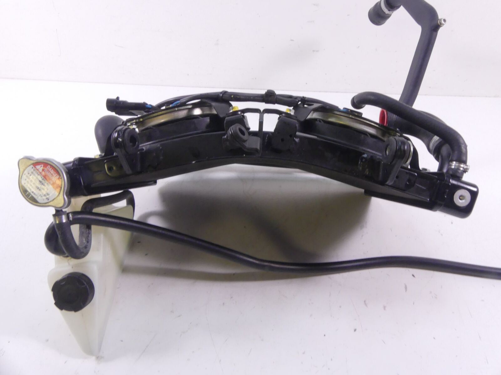 2013 Mv Agusta F4RR Coolant Radiator Fan Hoses Reservoir - No Leaks 8000B3422 {{ shop.shopifyCountryName }} - Mototech271