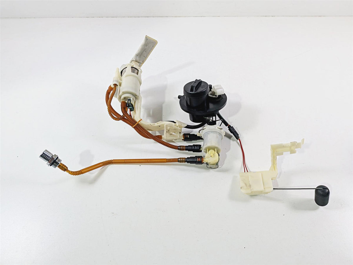 2014 Harley Touring FLHTK Electra Glide Fuel Gas Petrol Pump 62908-08 75069-08C-Mototech271