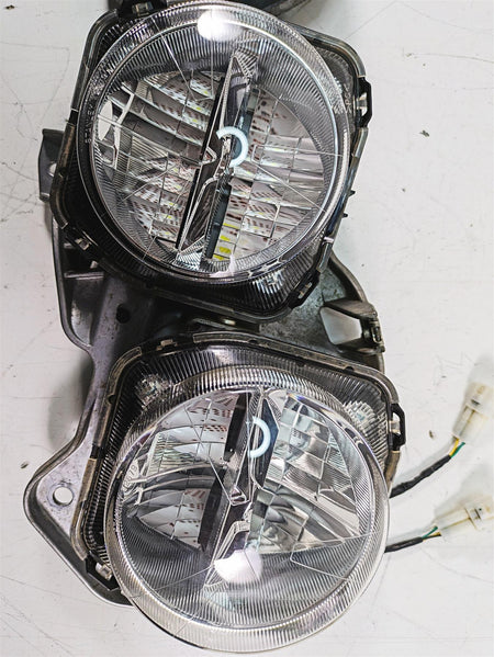2018 Yamaha YXZ1000R EPS SS Headlight Head Light Lamp Set 2UD-84300-00-00 {{ shop.shopifyCountryName }} - Mototech271