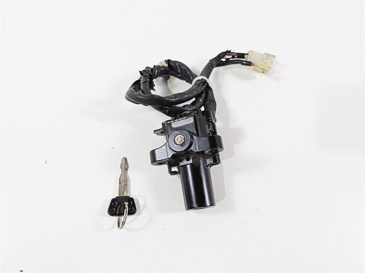 2016 Yamaha YZF R1 RN32 Ignition Switch Key Lock Set 2CR-82501-10-00 {{ shop.shopifyCountryName }} - Mototech271