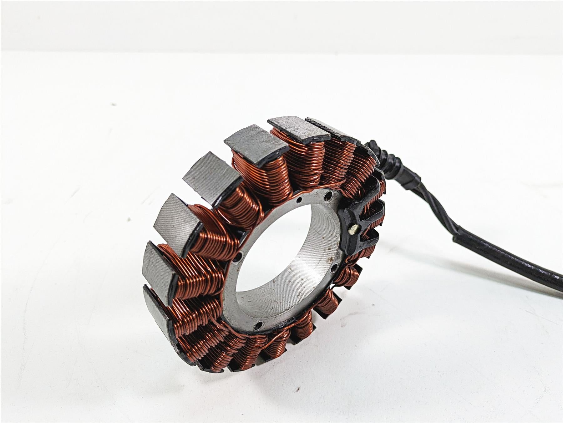 2006 Harley Touring FLHXI Street Glide Stator 3-Phase, 50 Amp 29987-06D {{ shop.shopifyCountryName }} - Mototech271