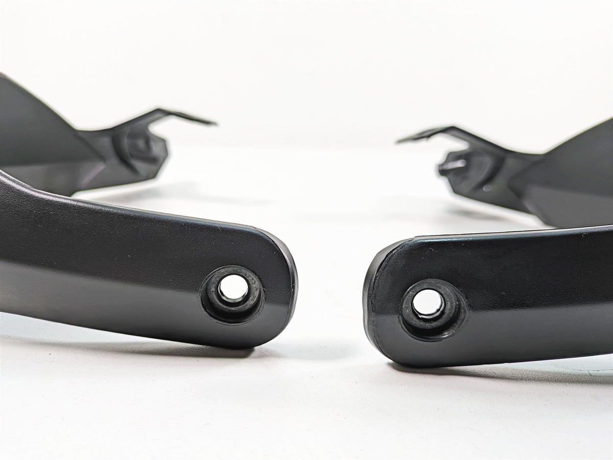 2020 Moto Guzzi V85 TT Adventure Hand Protection Guard Set 856855 2B005927 {{ shop.shopifyCountryName }} - Mototech271