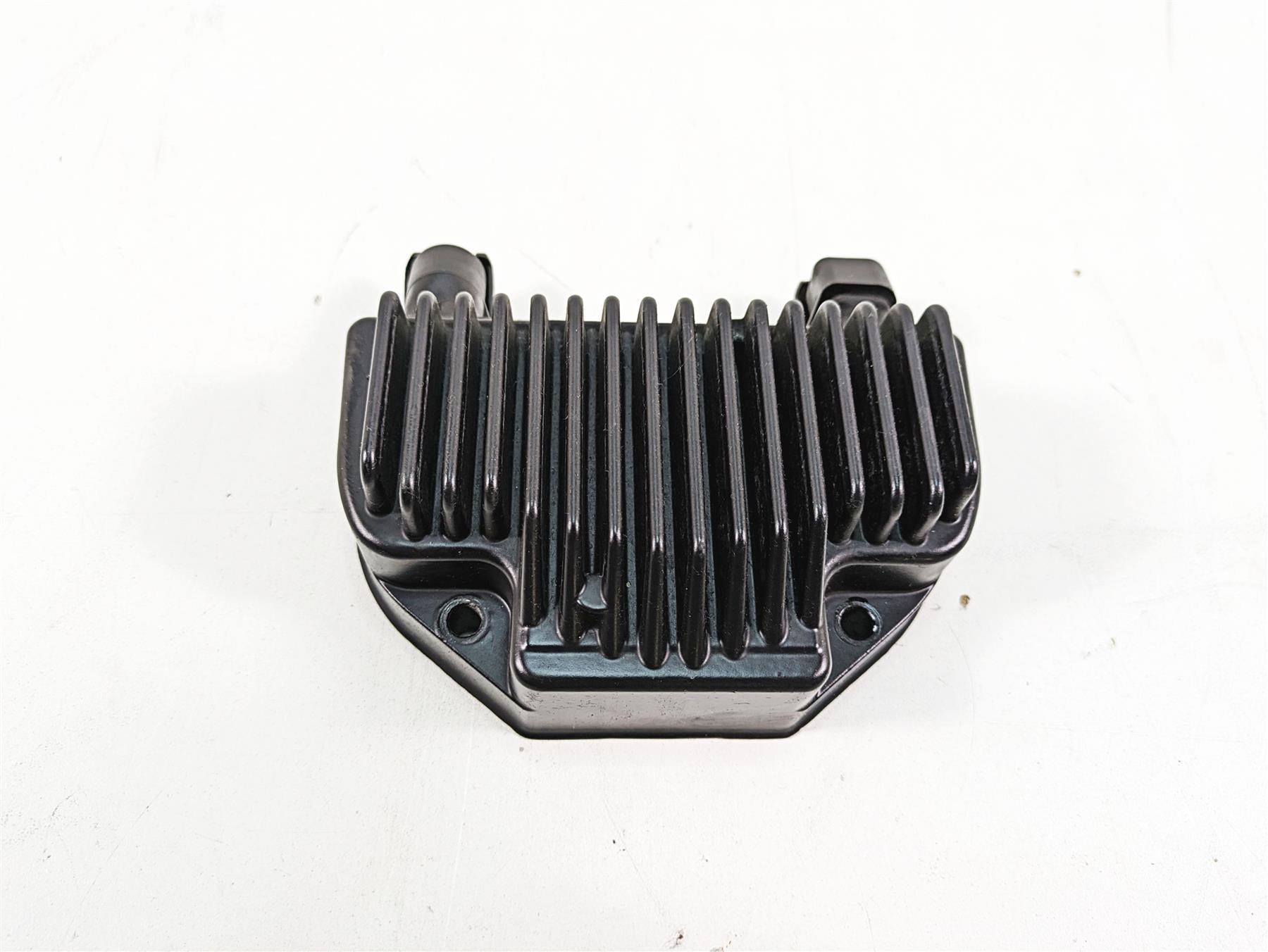 2012 Harley FLD Dyna Switchback Rectifier Voltage Regulator 74631-08A {{ shop.shopifyCountryName }} - Mototech271