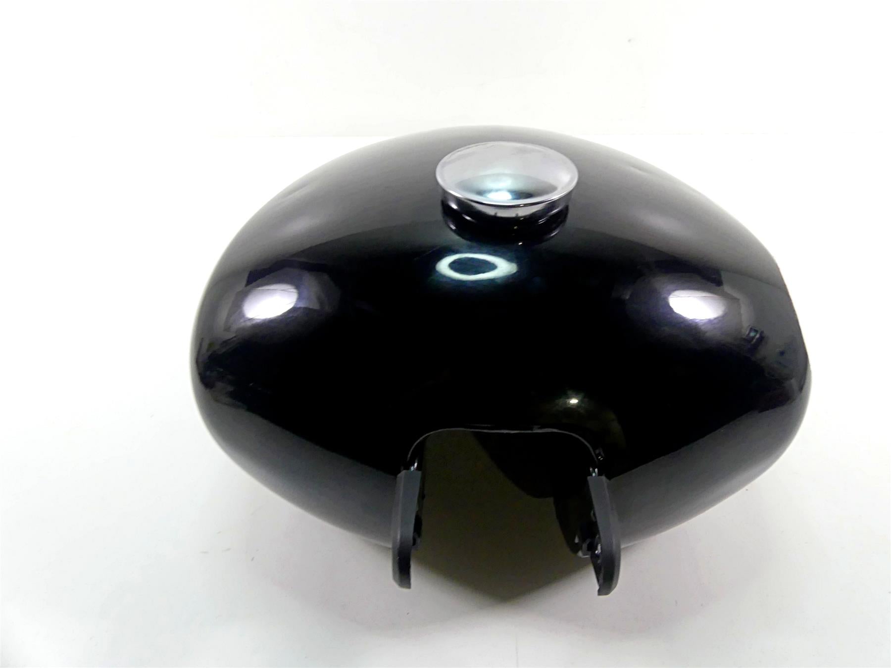 2020 Harley Softail FXST Standard Fuel Gas Petrol Tank - Dented 61000673 {{ shop.shopifyCountryName }} - Mototech271