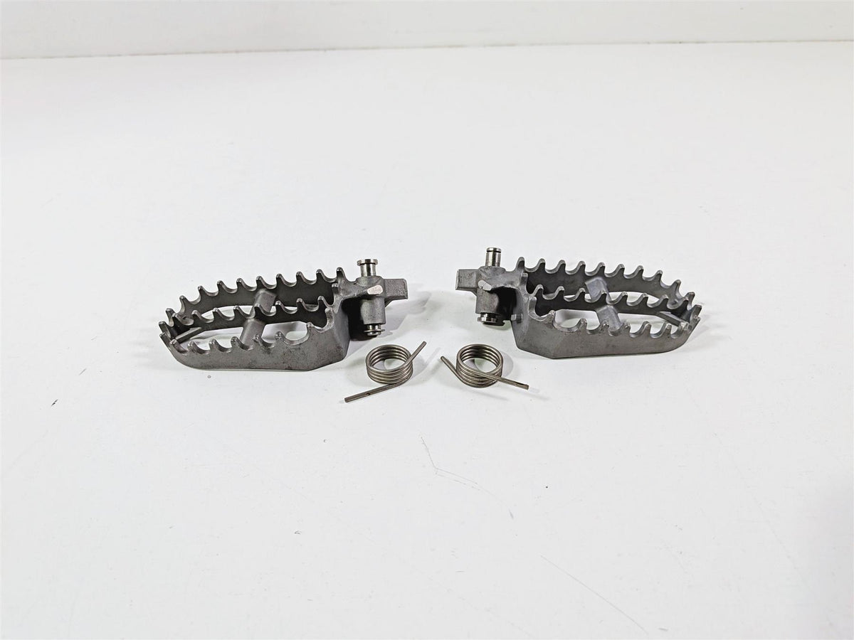 2019 BMW R1250GS K50 Enduro Front Foot Peg Rest Set 46718529843 46718529844 {{ shop.shopifyCountryName }} - Mototech271
