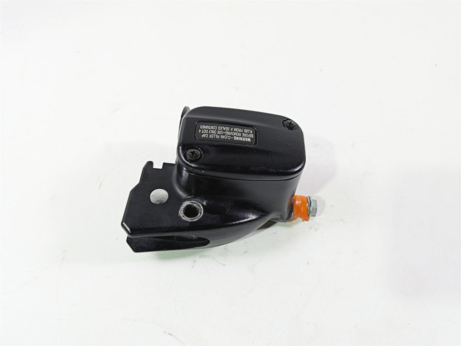 2017 Harley Softail Heritage Classic FLSTC Front Brake Master Cylinder 41700233 {{ shop.shopifyCountryName }} - Mototech271