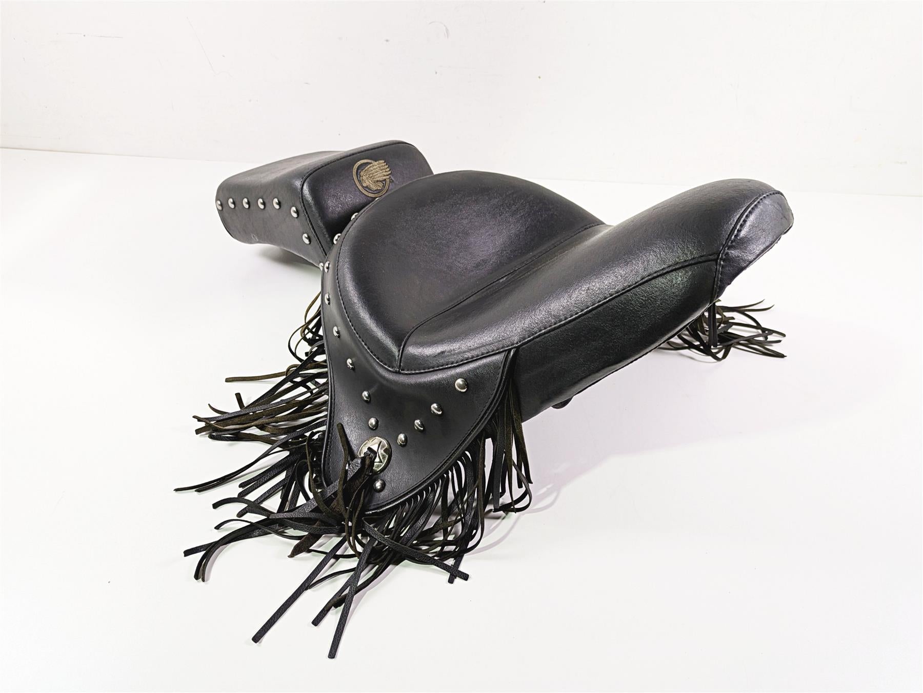 2002 Indian Spirit Deluxe Rider Passenger Studded Seat Saddle 62-097 {{ shop.shopifyCountryName }} - Mototech271