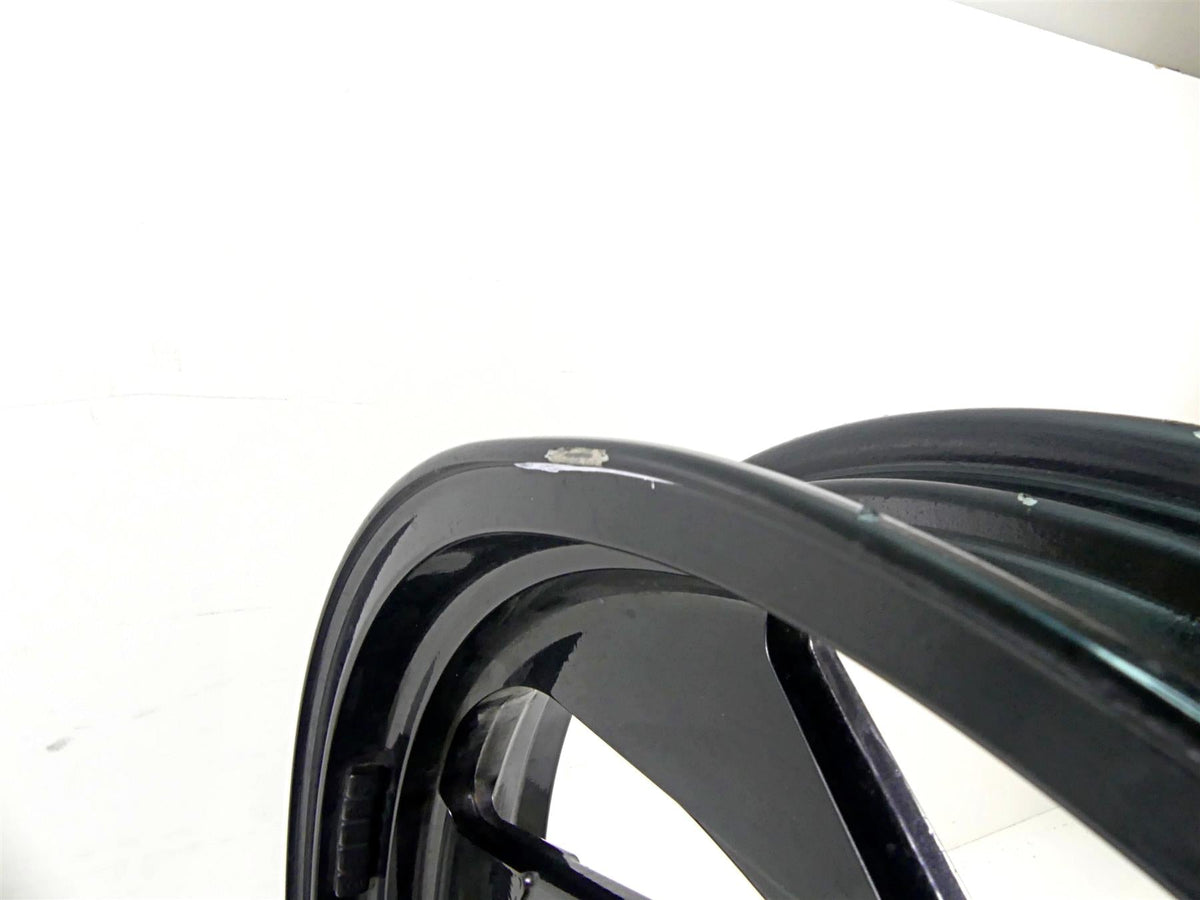 2008 Suzuki M109R VZR1800 18x3.5 Front Wheel Rim - Read 54111-48G00 {{ shop.shopifyCountryName }} - Mototech271