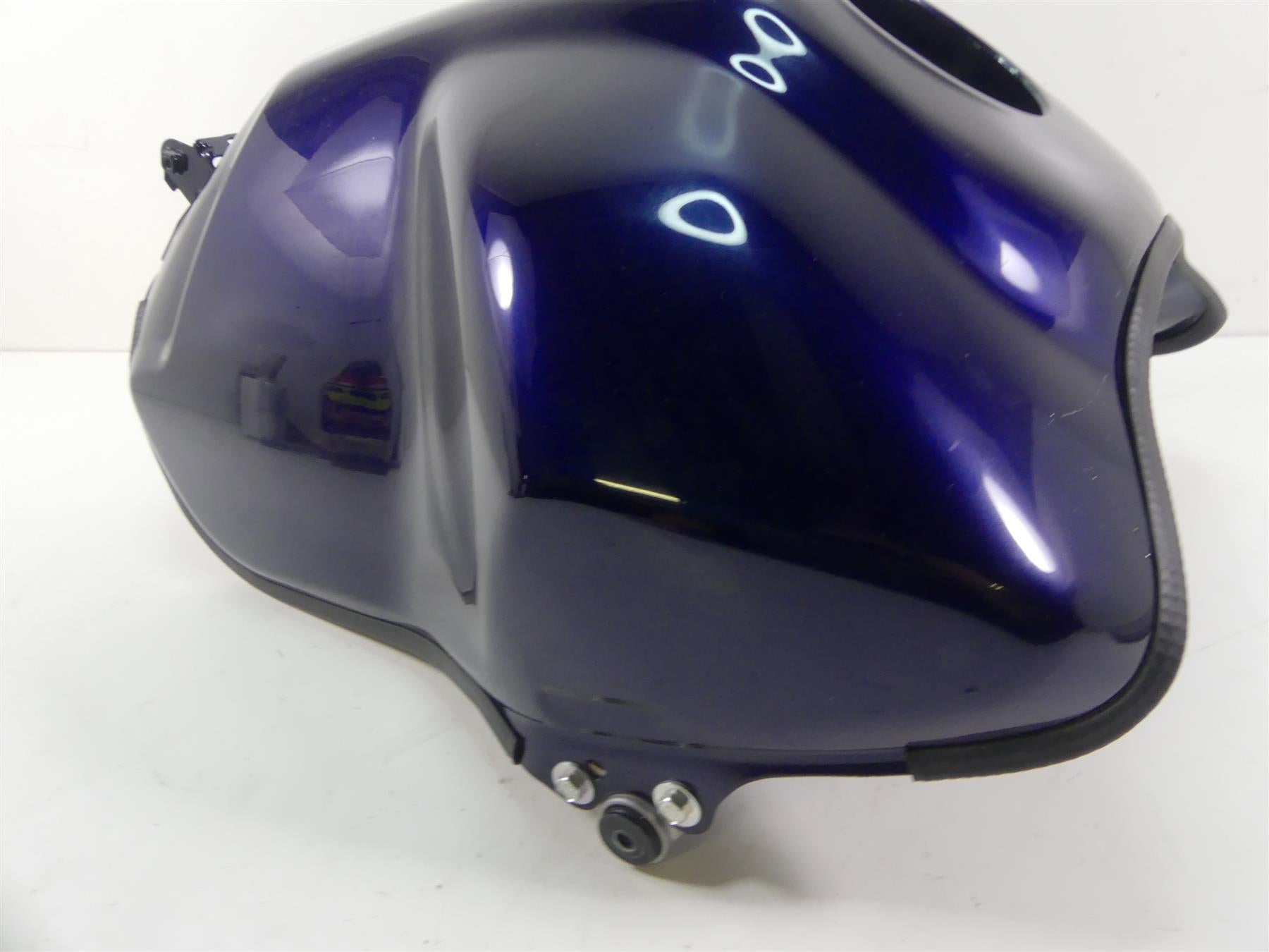 2017 Yamaha XT1200Z Super Tenere Fuel Gas Petrol Tank Reservoir 23P-YK241-00 {{ shop.shopifyCountryName }} - Mototech271