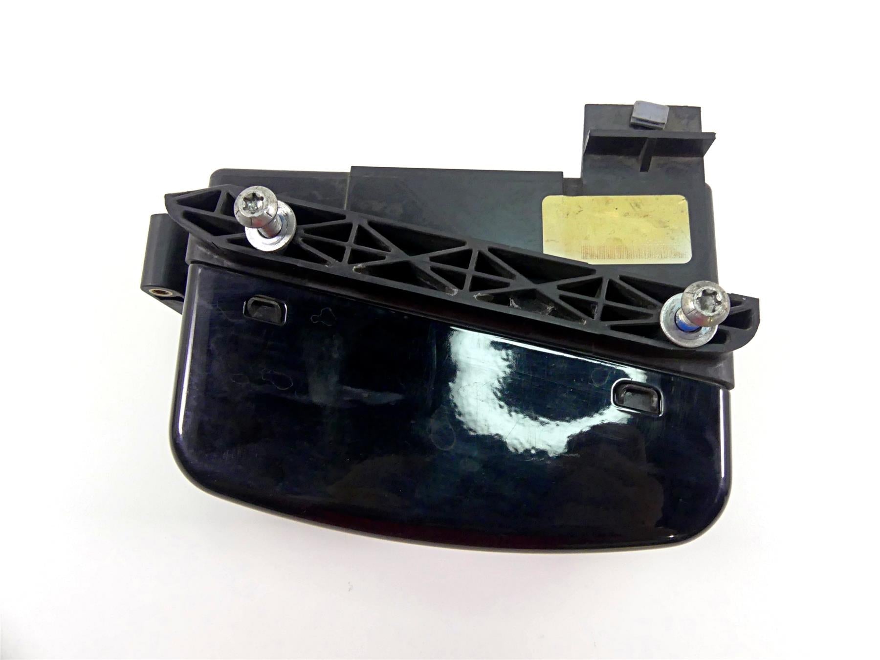 2017 Harley Dyna FXDB Street Bob Electrical Carrier & Black Side Cover 70367-12 {{ shop.shopifyCountryName }} - Mototech271
