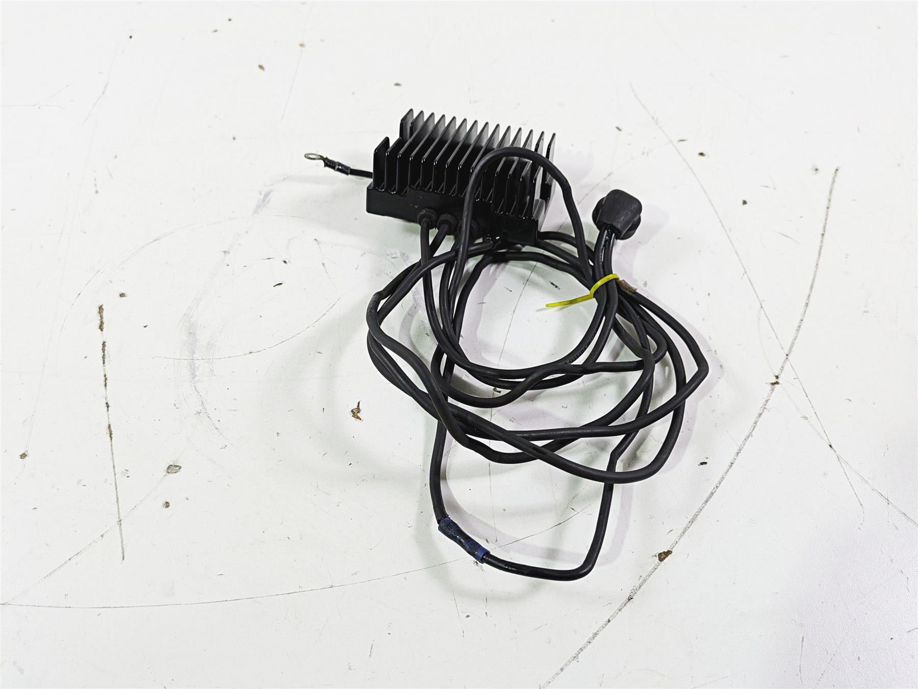 1992 Harley FLSTC Softail Heritage Rectifier Voltage Regulator - Read 74519-88B {{ shop.shopifyCountryName }} - Mototech271