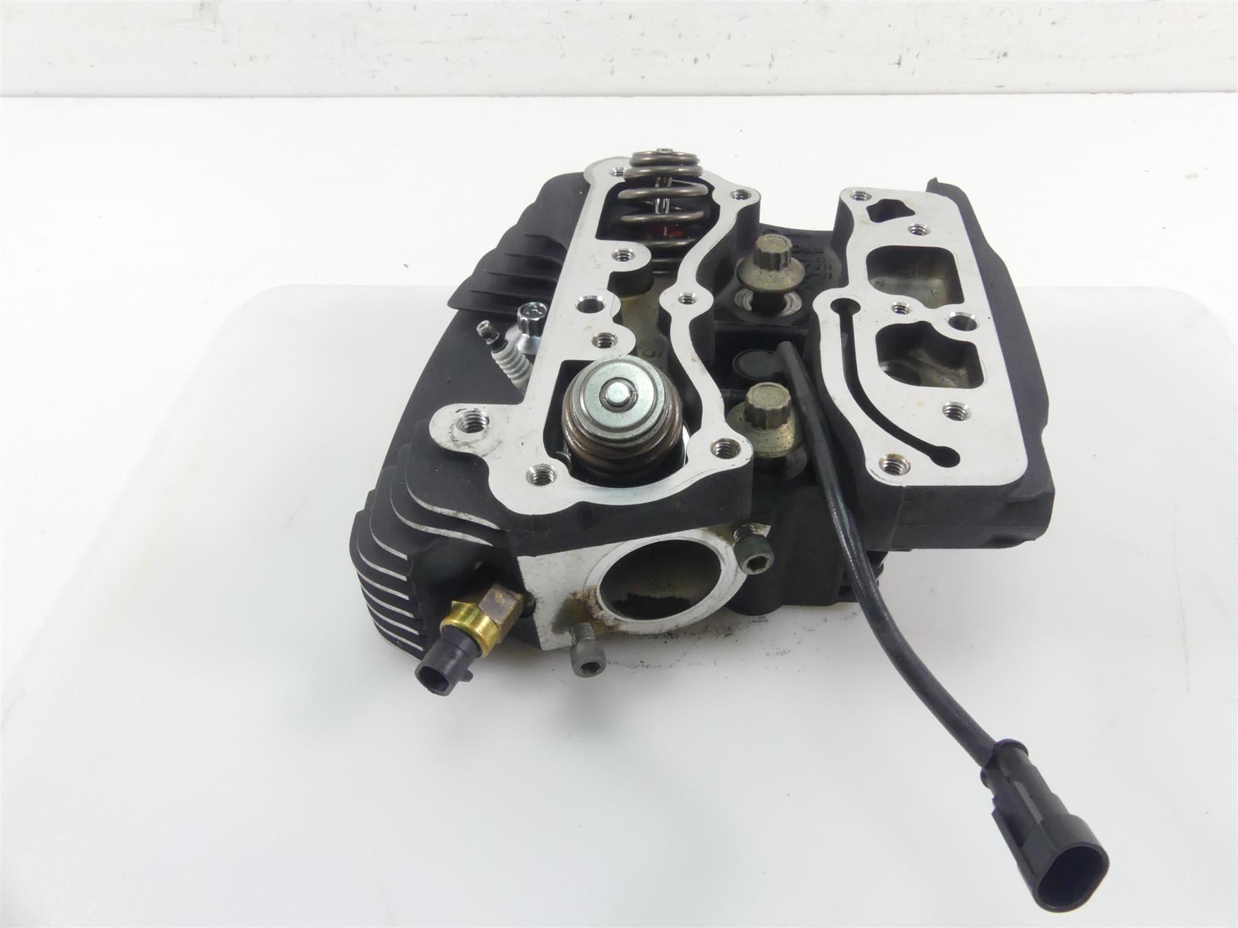 2011 Harley Touring FLTRU Road Glide Front Cylinderhead Cylinder Head 17728-08 {{ shop.shopifyCountryName }} - Mototech271