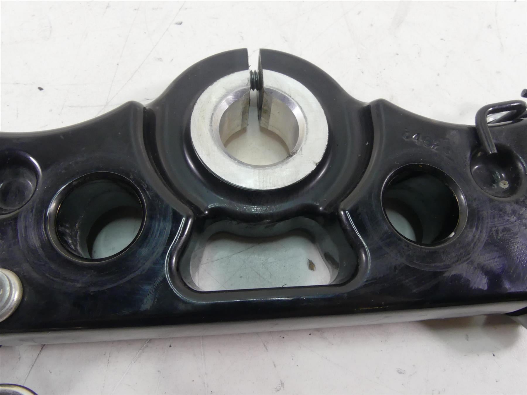 2019 Harley Softail FXBB Street Bob Upper Triple Tree Clamp 49mm 45900174 {{ shop.shopifyCountryName }} - Mototech271