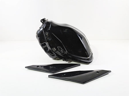 2024 Yamaha YZF R1 RN65 Fuel Gas Petrol Tank + Side Covers 2CR-YK241-10 {{ shop.shopifyCountryName }} - Mototech271
