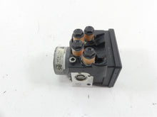 Load image into Gallery viewer, 2017 Triumph Thruxton 1200R Abs Brake Pump Module Unit T2021931 | Mototech271
