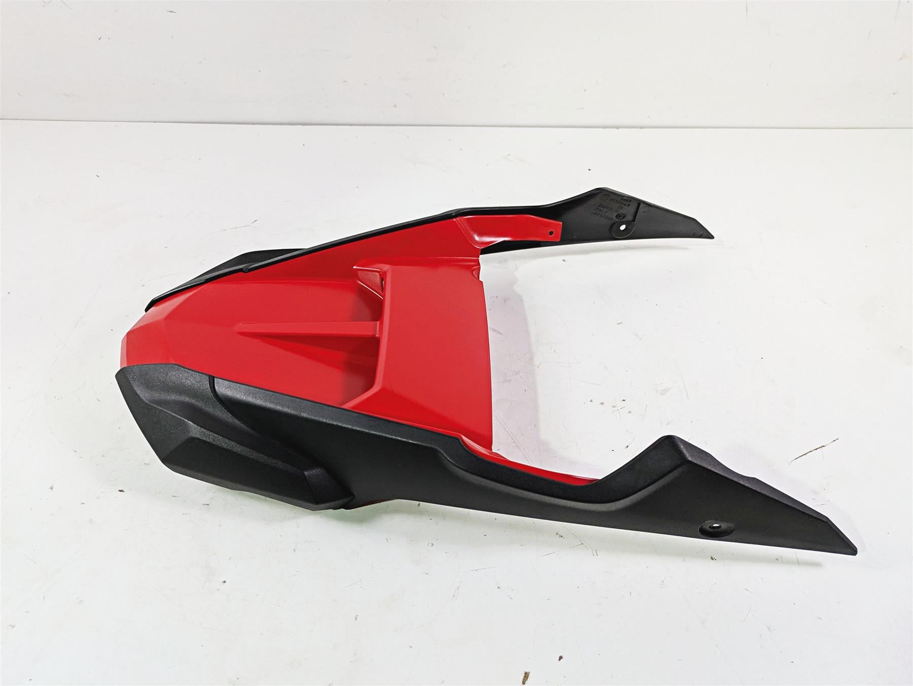2017 BMW F800GS Adv K75 Upper Front Fender Racing Red 46618531118 46618530541 {{ shop.shopifyCountryName }} - Mototech271
