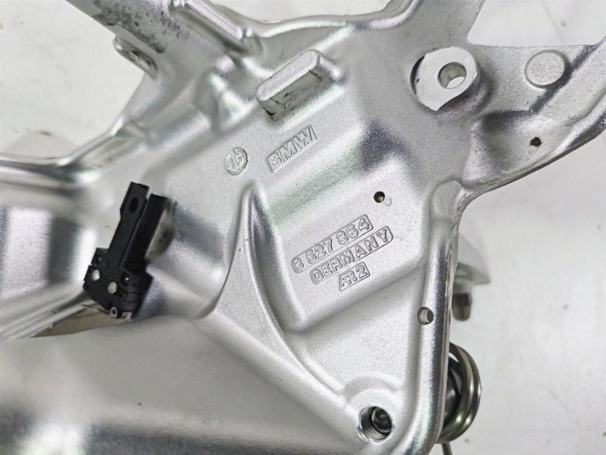 2016 BMW F800R K73 Right Front Rider Footpeg Foot Peg Rear 8527864 46718534960 {{ shop.shopifyCountryName }} - Mototech271