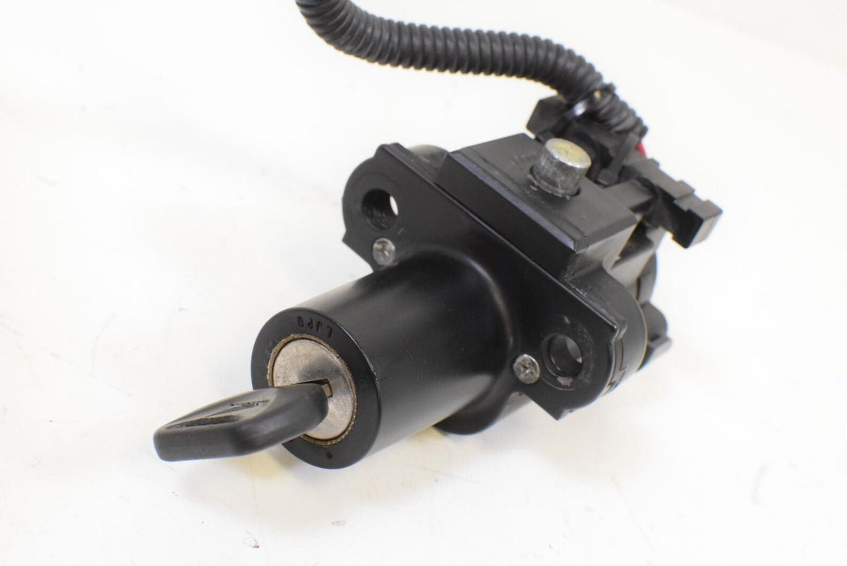 2010 Honda CBR600RR CBR600 RR Ignition Switch Key Lock Set 35010-MFJ-A40 {{ shop.shopifyCountryName }} - Mototech271