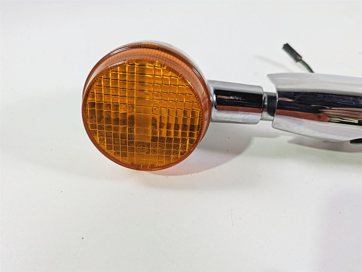 2008 Kawasaki VN1600 Vulcan Nomad Rear Blinker & Mount Bracket Set 23051-0002 {{ shop.shopifyCountryName }} - Mototech271