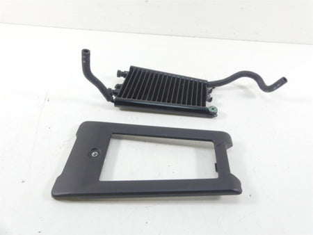 2021 Harley Softail FXBBS 114 Street Bob Oil Cooler & Line Cover Set 62700191 {{ shop.shopifyCountryName }} - Mototech271