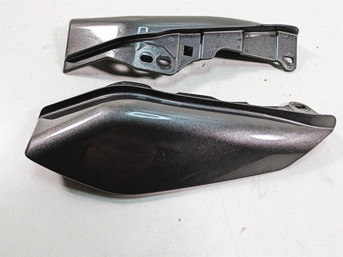 2018 Harley Touring FLHXSE CVO Street Glide Wind Deflectors Set EGW 58167-09 {{ shop.shopifyCountryName }} - Mototech271