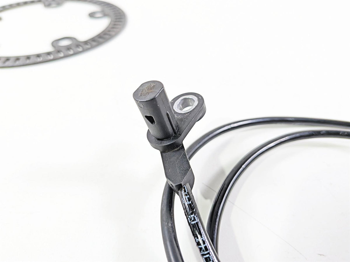2022 Triumph Tiger 900 GT Pro Front Abs Brake Wheel Speed Sensor T2029935 {{ shop.shopifyCountryName }} - Mototech271
