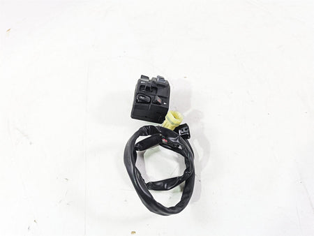 2020 Kawasaki ZX6R Ninja Left Hand Light Blinker Control Switch 46091-0613 {{ shop.shopifyCountryName }} - Mototech271