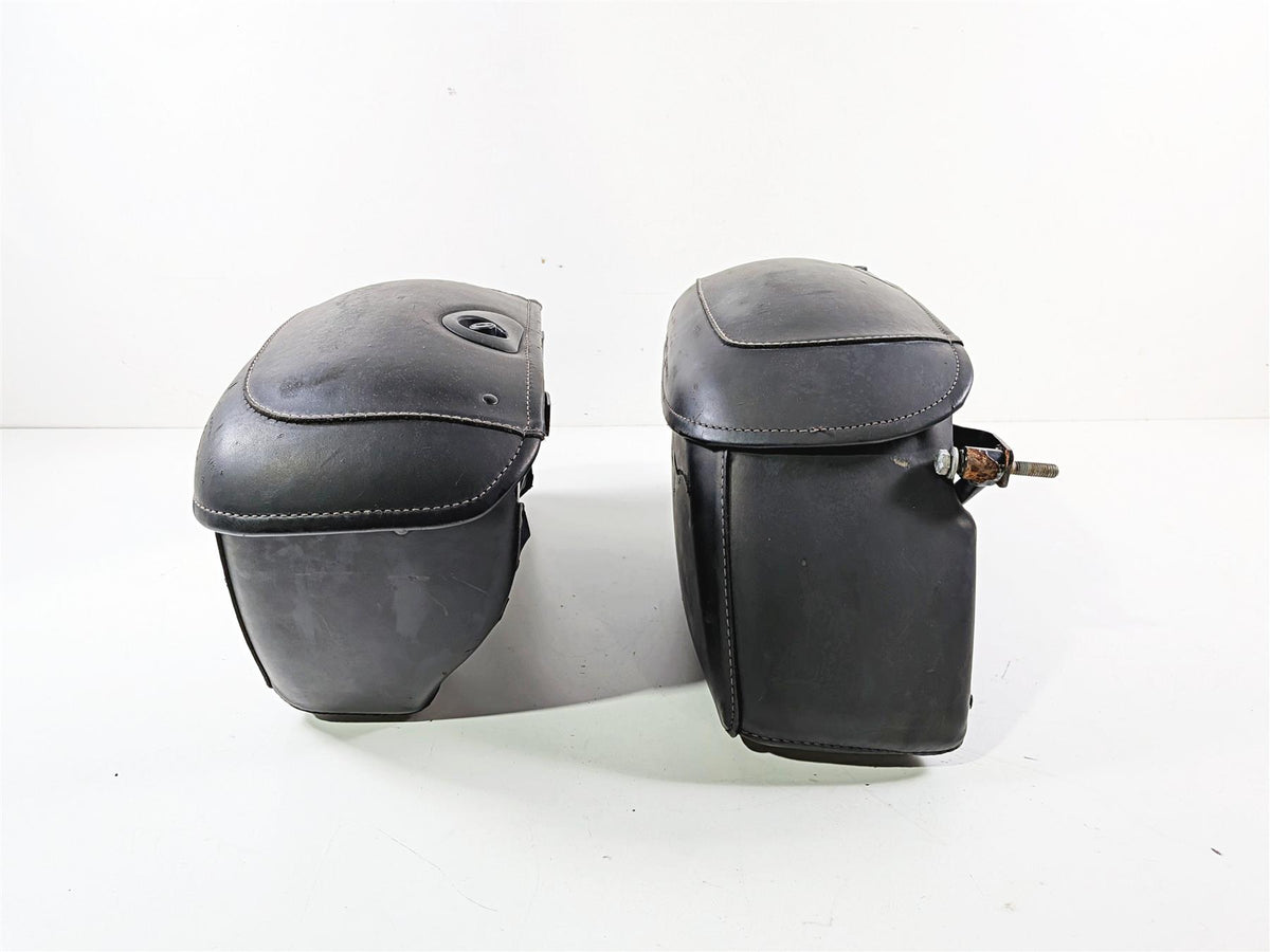 2012 Harley Softail FLSTF Fat Boy Saddlebag & Mounts Leather Hard Bags 53061-00B {{ shop.shopifyCountryName }} - Mototech271