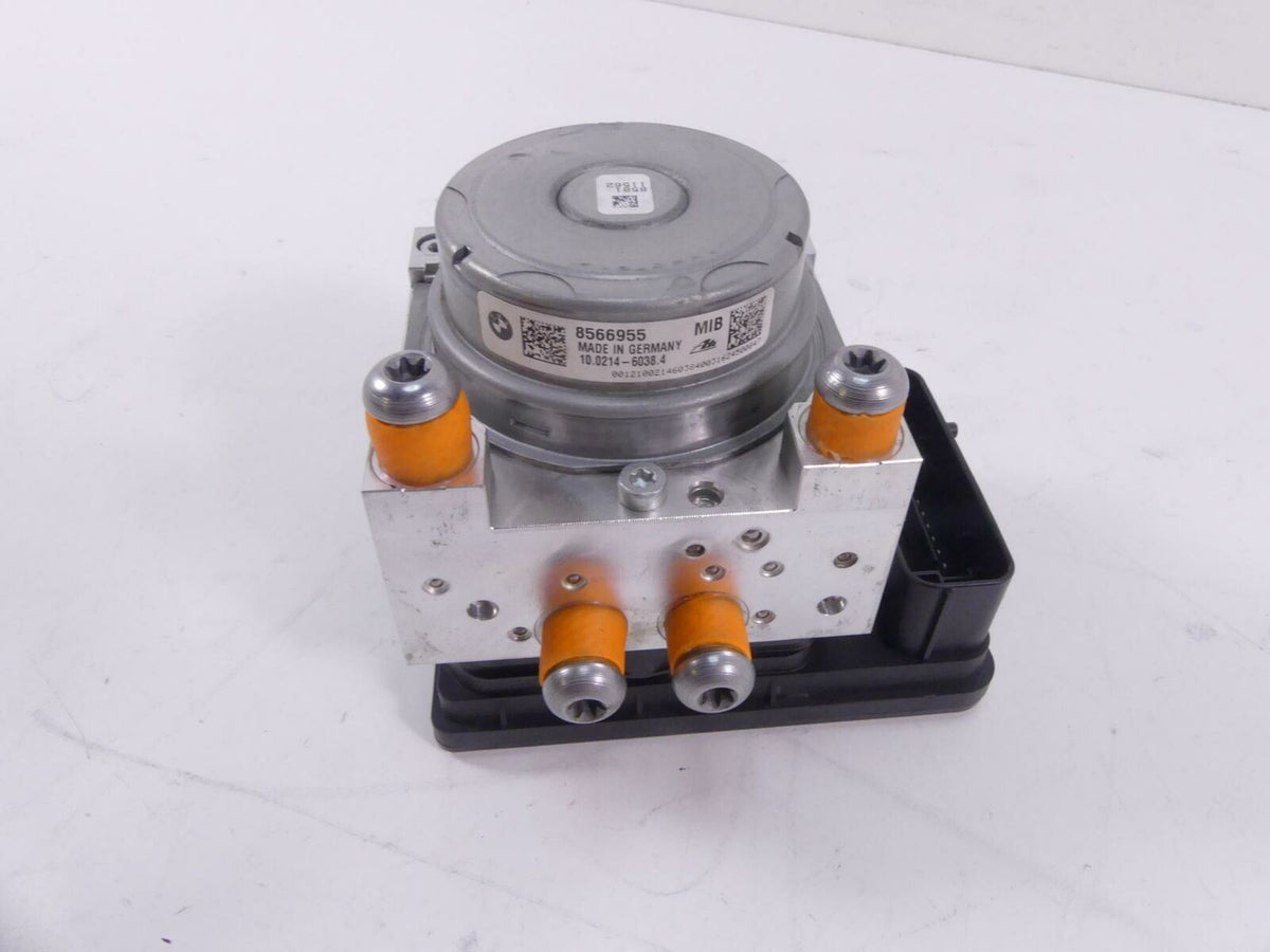 2017 BMW R1200GS GSW K50 Abs Brake Pump Module 34518566956 {{ shop.shopifyCountryName }} - Mototech271