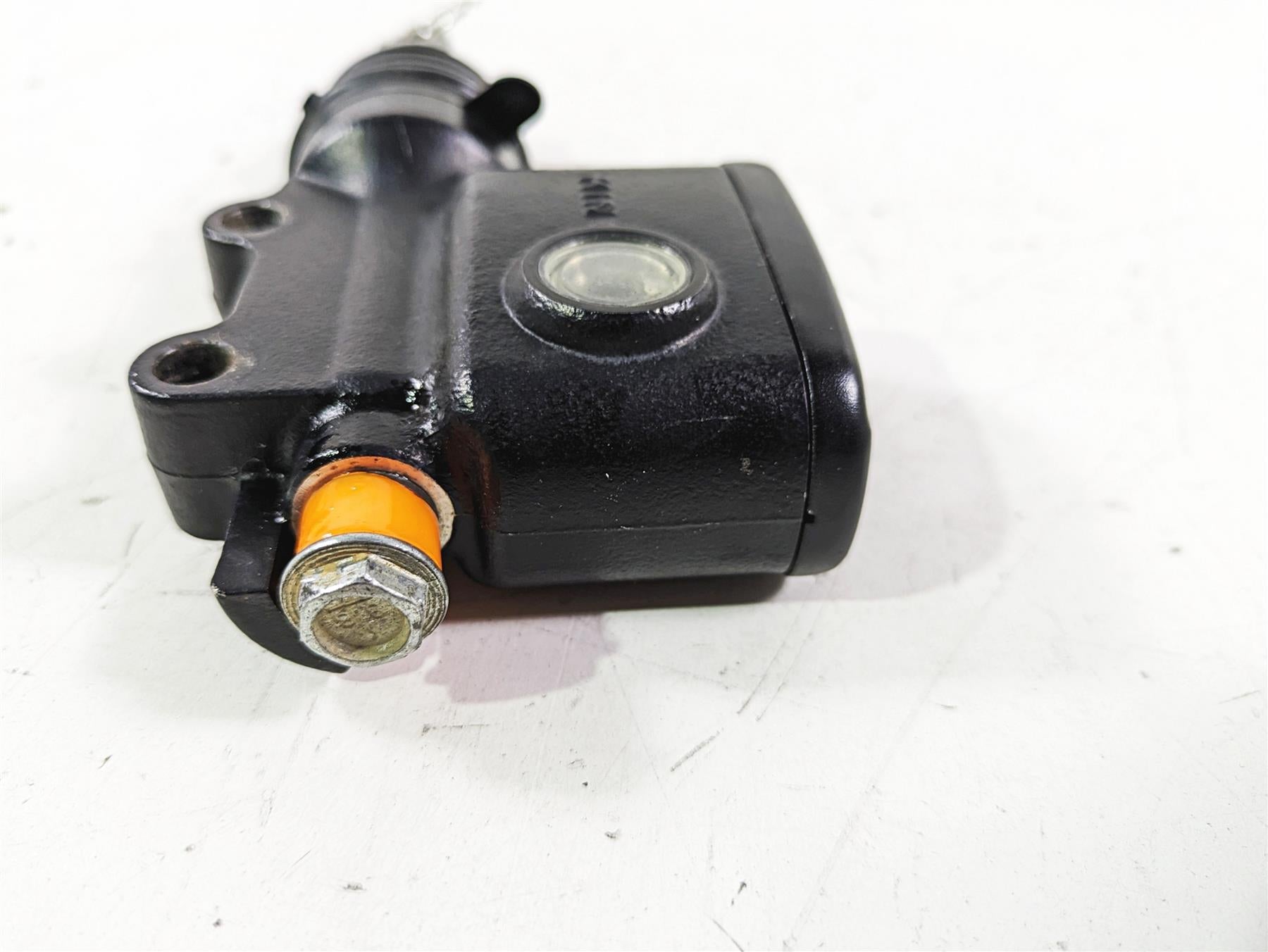 2021 Harley Softail FLSL Slim Rear Brake Master Cylinder 5/8" 41700460 {{ shop.shopifyCountryName }} - Mototech271