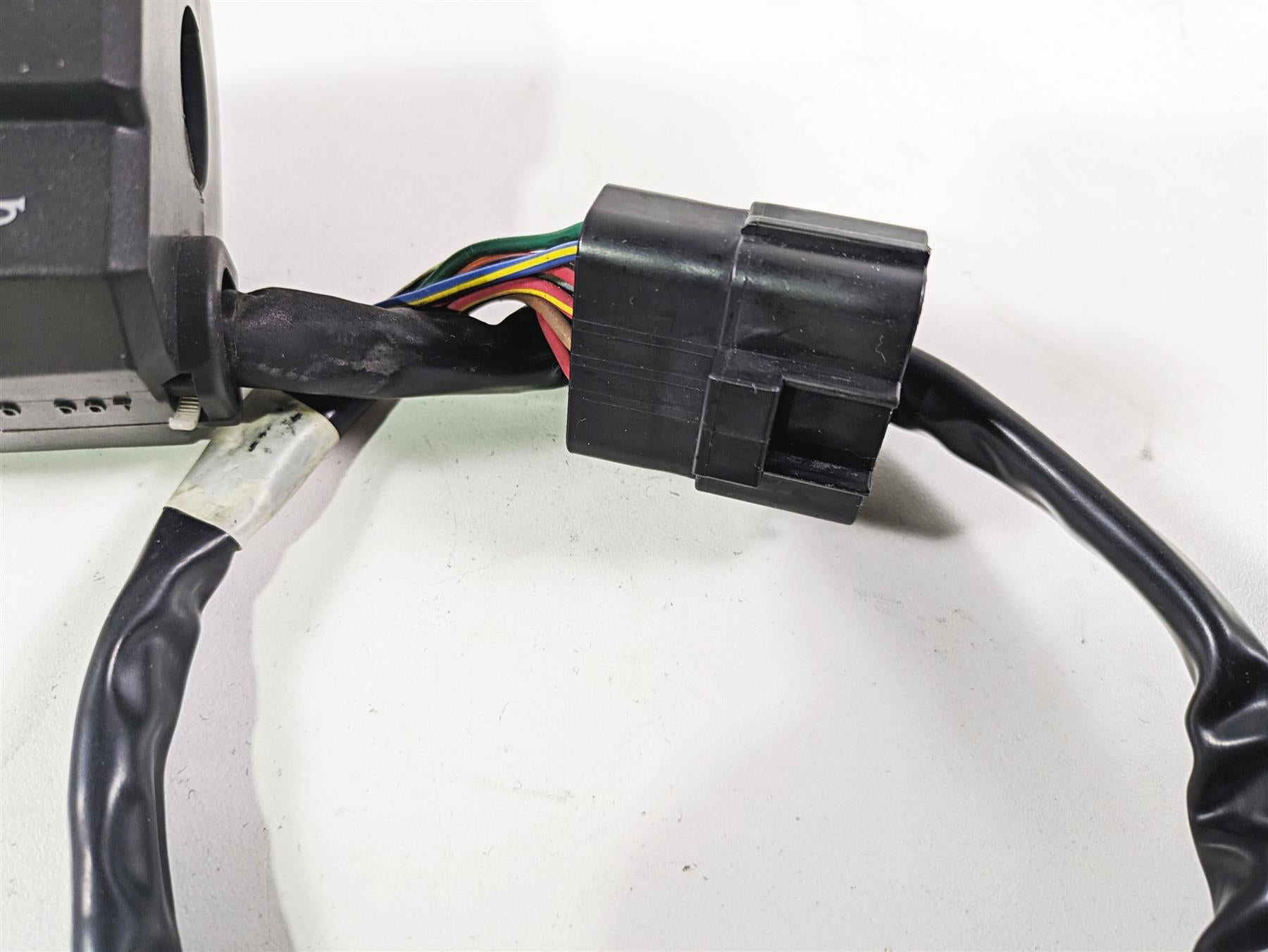 2009 Ducati Multistrada 1100 S Left Hand Turn Signal Control Switch 65140141A {{ shop.shopifyCountryName }} - Mototech271