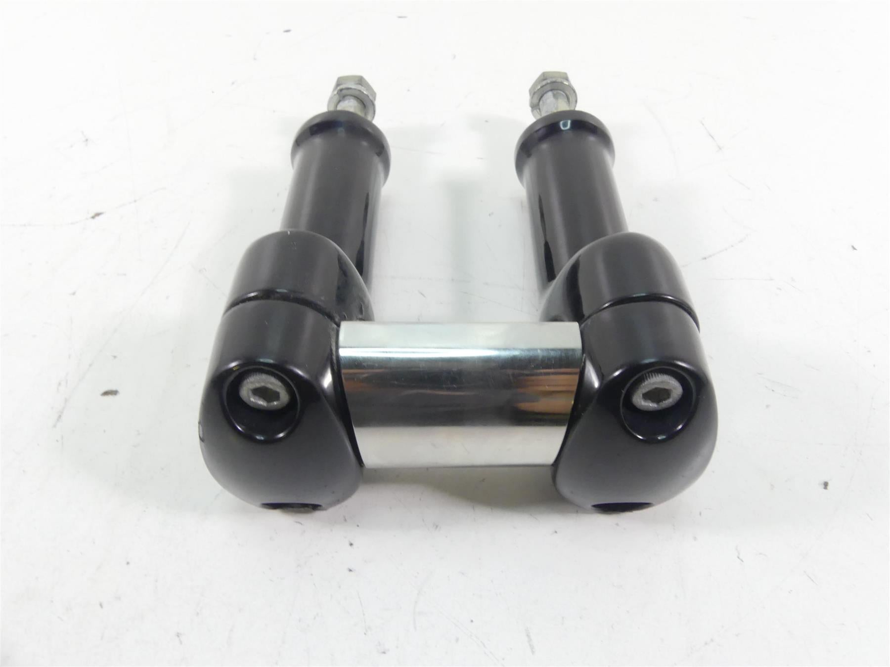 2015 Harley FXDF Dyna Fat Bob Handlebar Riser 5" Holder 1.25" -Read 59783-08 {{ shop.shopifyCountryName }} - Mototech271