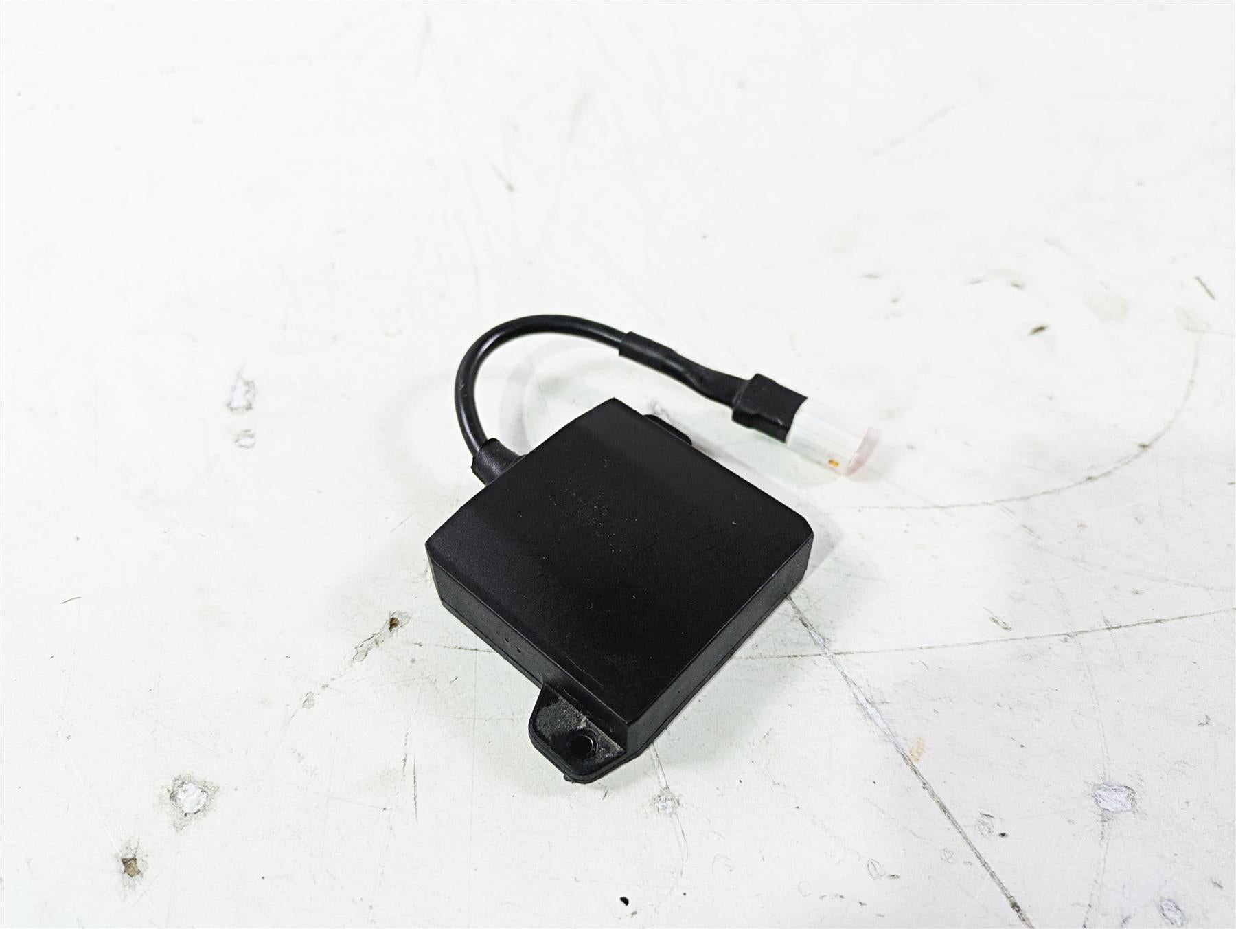 2022 MV Agusta F3 800 Rosso Gps Control Module Unit 8000C9312 {{ shop.shopifyCountryName }} - Mototech271
