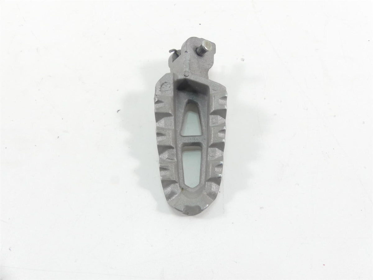 2014 Ducati Hypermotard 821 SP Right Driver Rider Footpeg Foot Peg 46410591AA {{ shop.shopifyCountryName }} - Mototech271