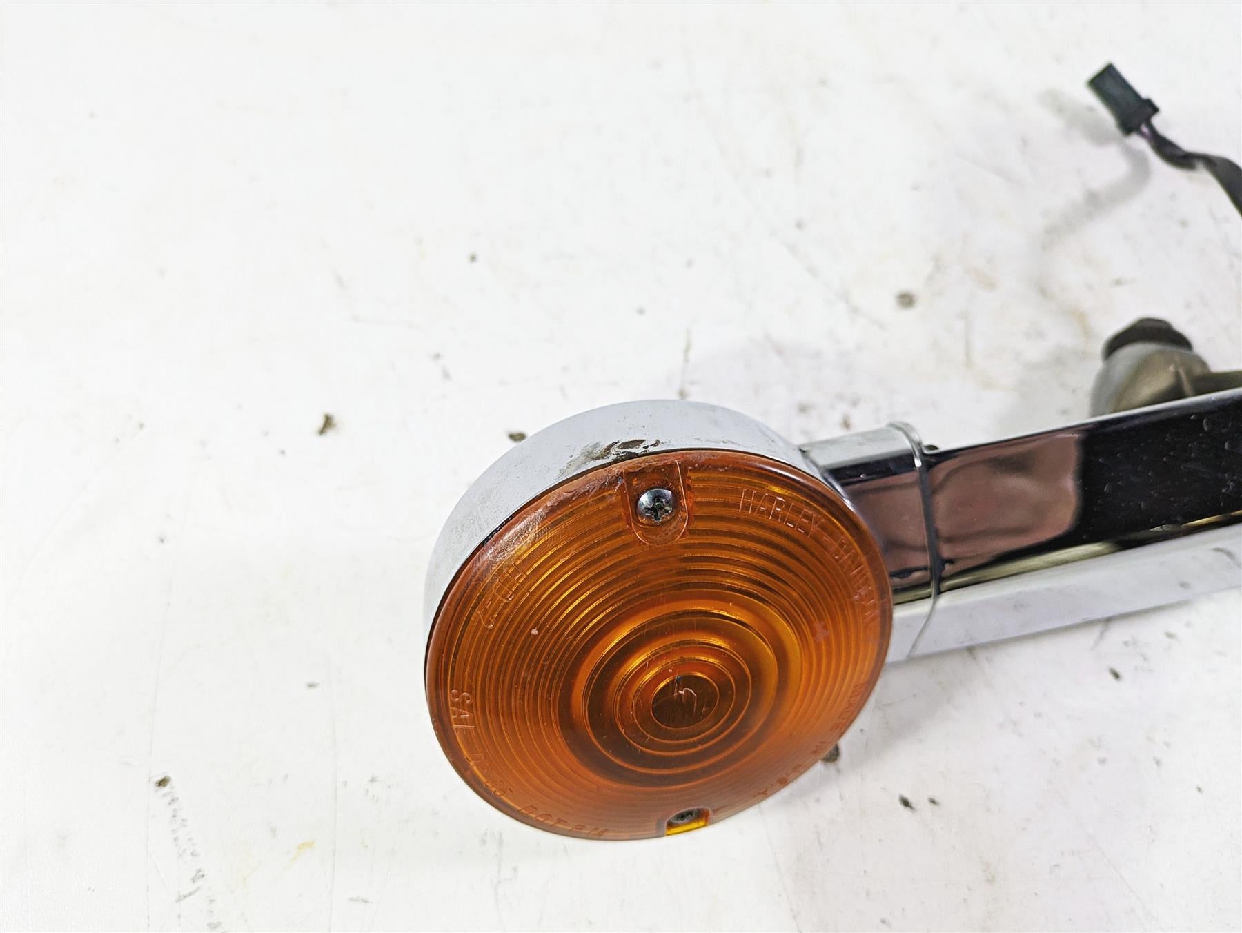 2003 Harley Touring FLHTCUI 100TH E-Glide Rear Blinker Turn Signal Bar 68510-74C {{ shop.shopifyCountryName }} - Mototech271