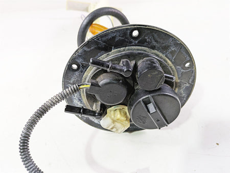 2013 Harley VRSCF Muscle Rod Fuel Gas Petrol Pump - Tested 75310-07 {{ shop.shopifyCountryName }} - Mototech271