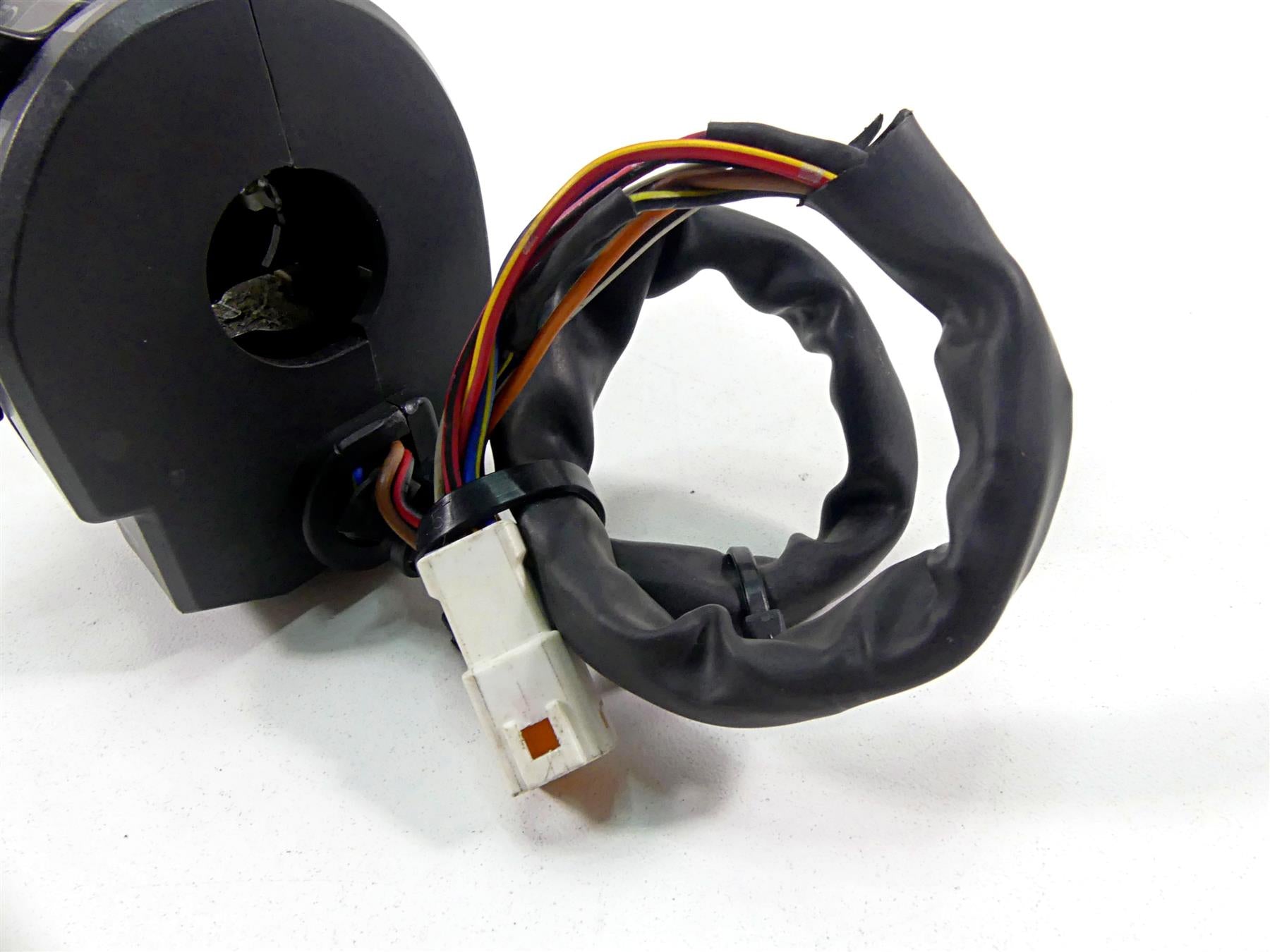 2012 Ducati Monster 1100 EVO Left Hand Light Blinker Control Switch 65110101A {{ shop.shopifyCountryName }} - Mototech271