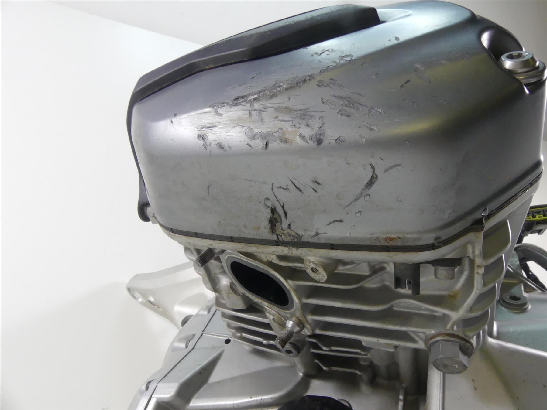 2014 BMW R1200GS K50 Running Engine Motor 16K + Trailing Arm - Video 11008389099 {{ shop.shopifyCountryName }} - Mototech271