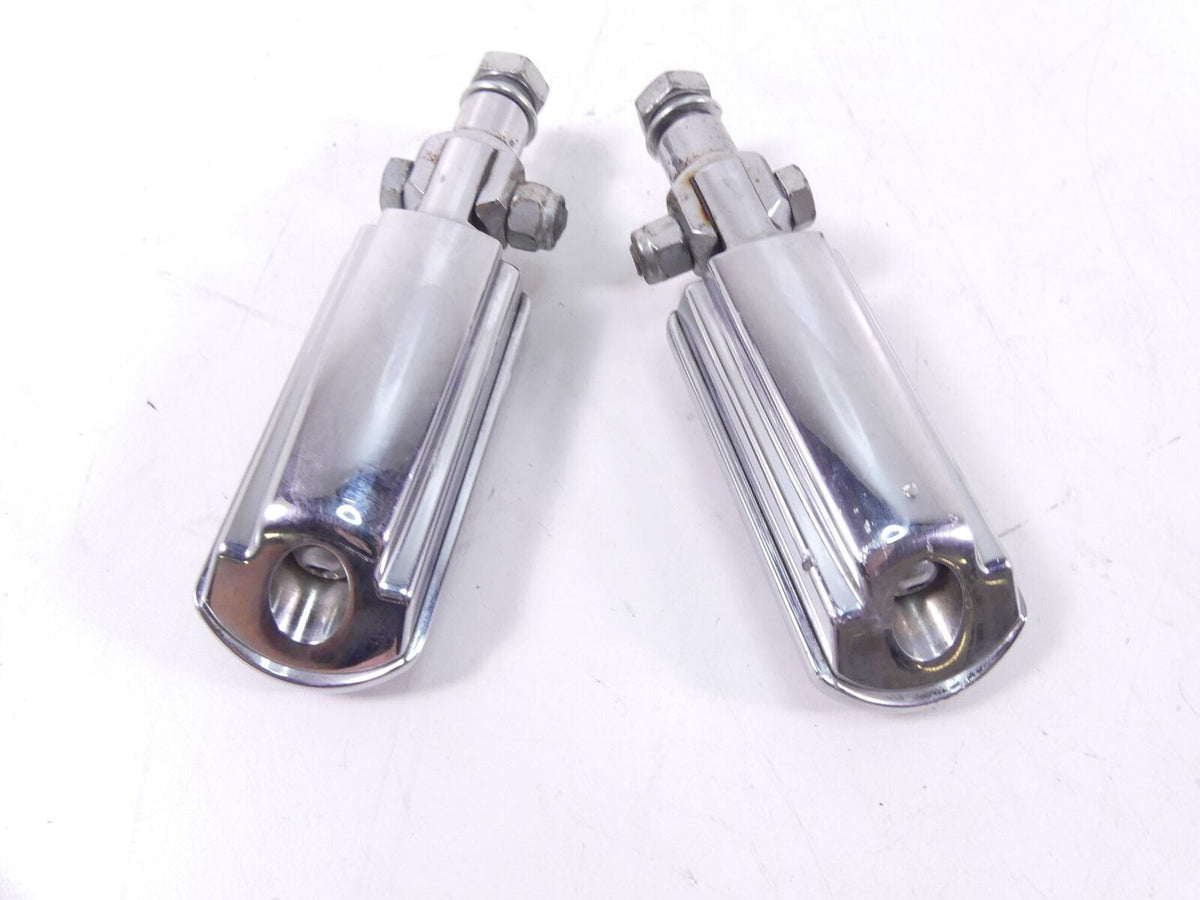 2016 Harley Touring FLHXS Street Glide Sp Crash Bar Footpegs 49184-09A {{ shop.shopifyCountryName }} - Mototech271
