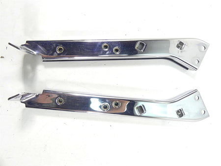 2004 Harley Touring FLHTCUI Electra Glide Saddlebag Guard Set 90718-79C {{ shop.shopifyCountryName }} - Mototech271