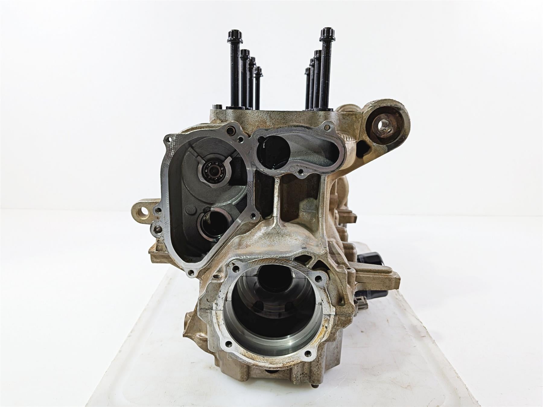 2021 Yamaha YXZ1000R EPS SS SE Nice Crank Case Set Jugs 2HC-15109-08-00 {{ shop.shopifyCountryName }} - Mototech271