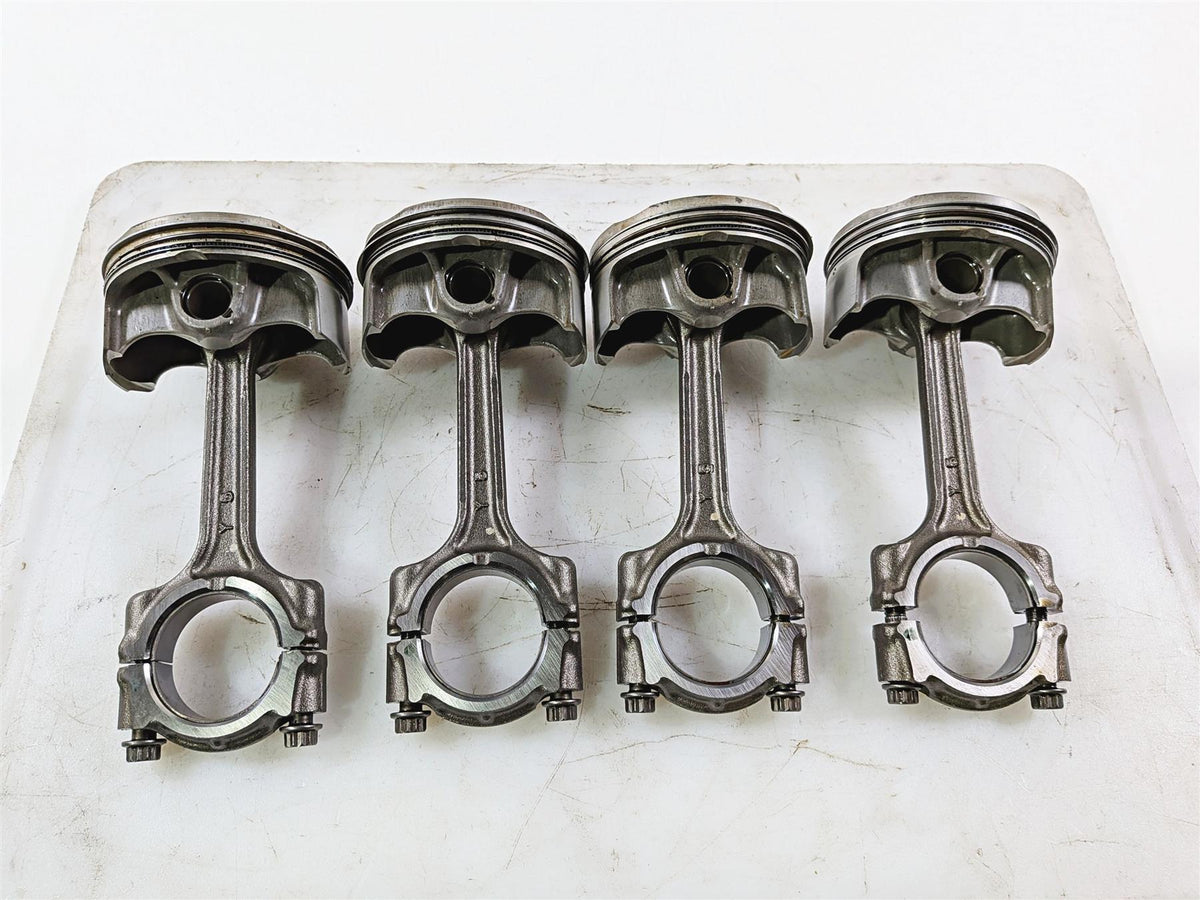 2009 Yamaha VMX17 V-Max 1700 Piston Connecting Rod Set 2S3-11650-00 2S3-11631-00-Mototech271
