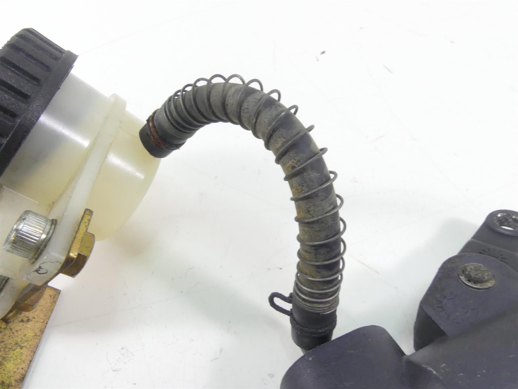 2001 Moto Guzzi California Sp 1100 Rear Brembo Brake Master Cylinder GU31666990 {{ shop.shopifyCountryName }} - Mototech271