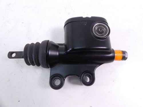 2010 Harley Touring FLHX Street Glide Rear Brake Master Cylinder 41763-08C | Mototech271