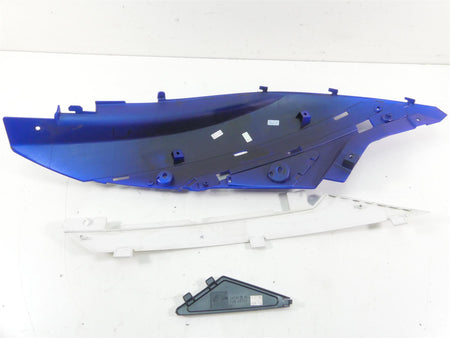 2018 Yamaha Waverunner VX 1800 Cruiser Right Blue Side Fairing Cover F2X-U377C {{ shop.shopifyCountryName }} - Mototech271
