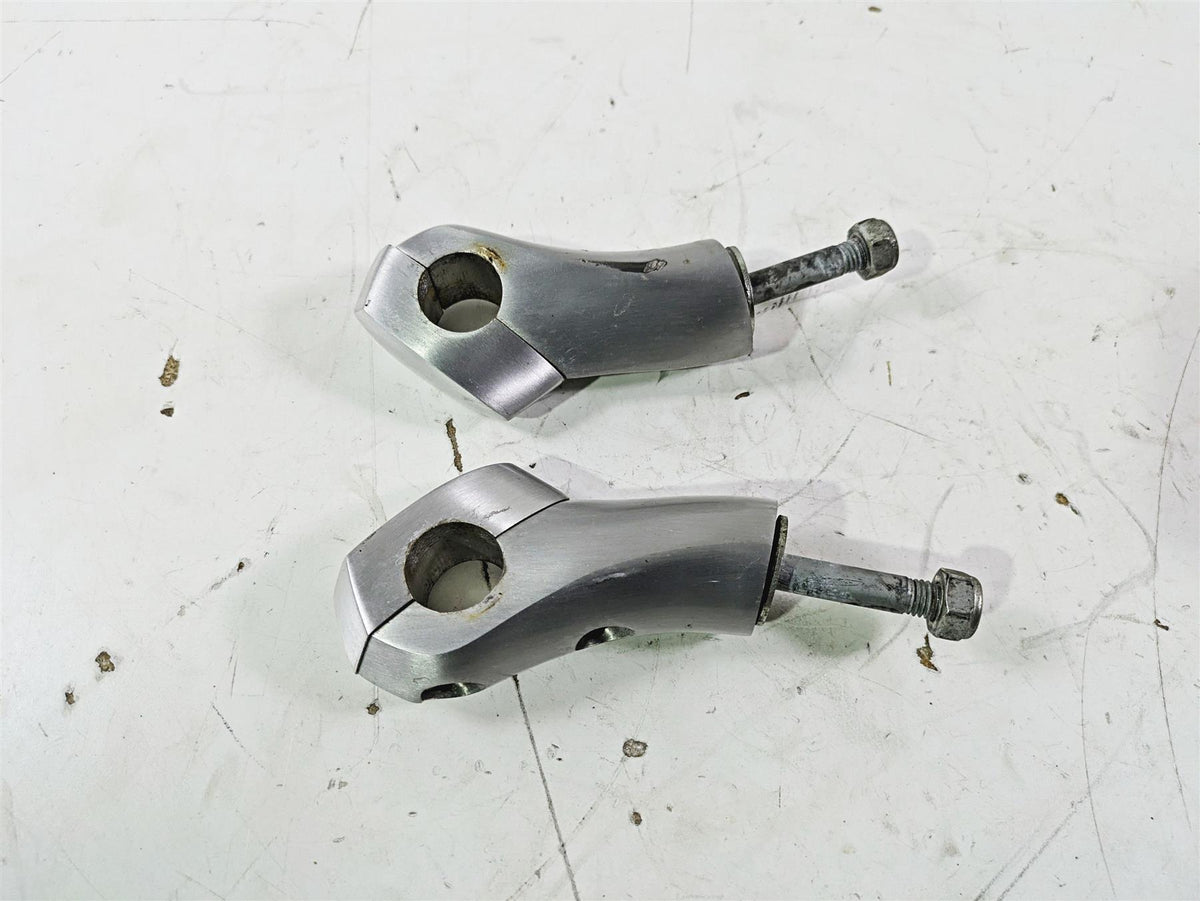 2004 Victory Kingpin Handlebar Riser Holder Set 1821325 1821325 {{ shop.shopifyCountryName }} - Mototech271