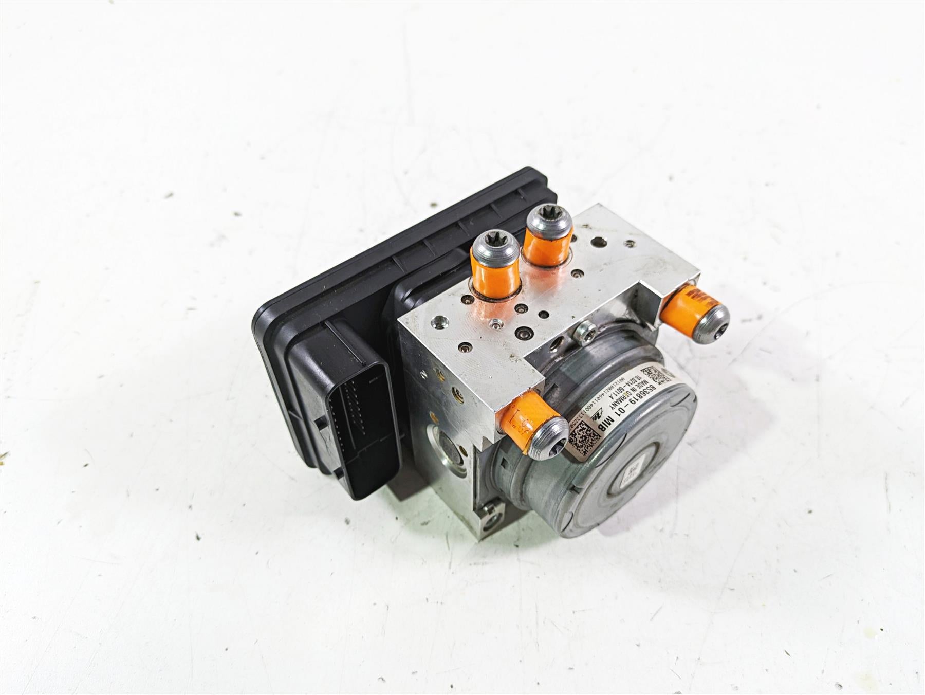 2014 BMW R1200 RT RTW K52 Abs Brake Pump Module 34518554180 8536819 {{ shop.shopifyCountryName }} - Mototech271