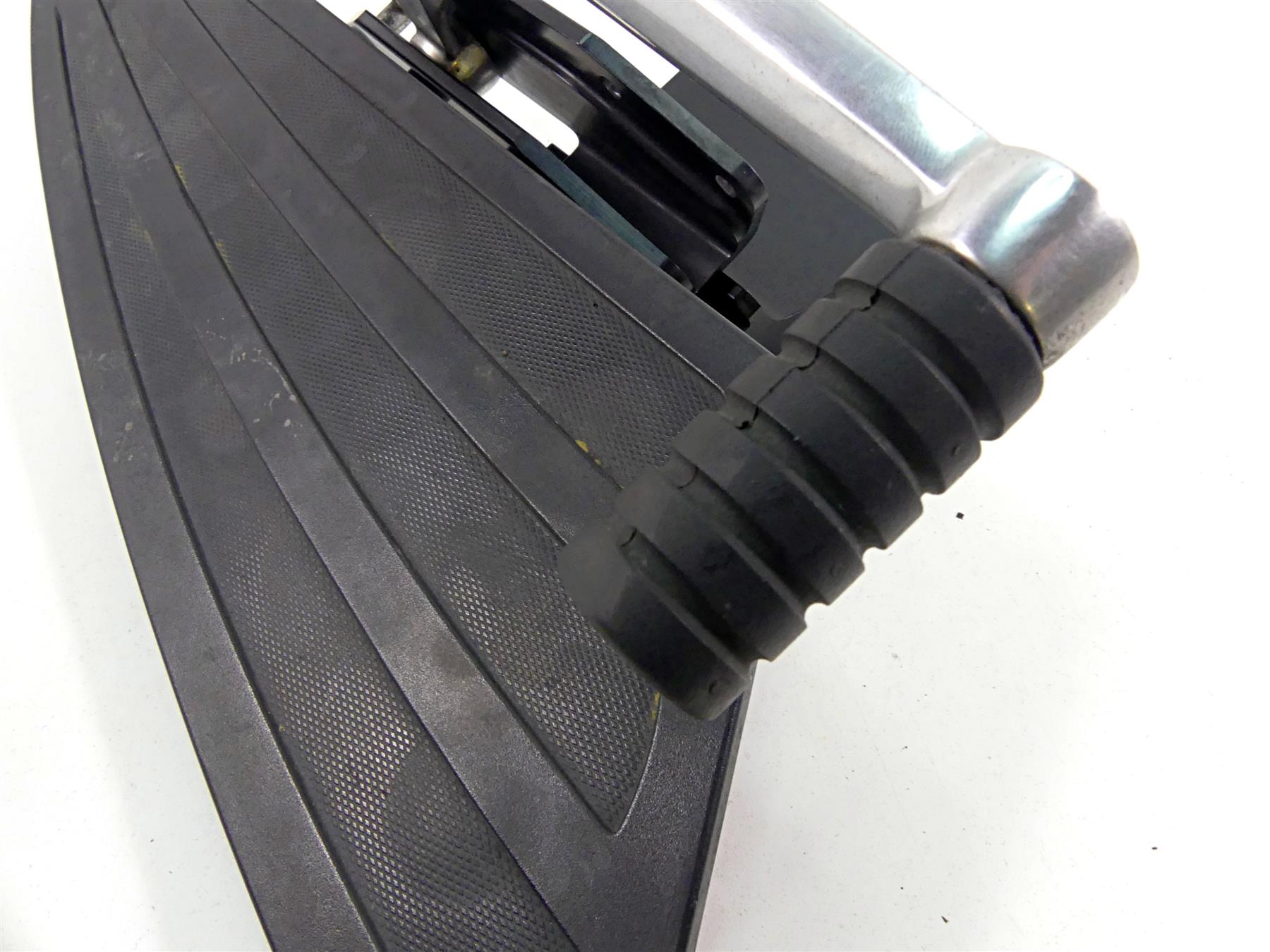 2011 Victory Cross Country Front Right Floorboard & Brake Pedal -Read 1015291 {{ shop.shopifyCountryName }} - Mototech271